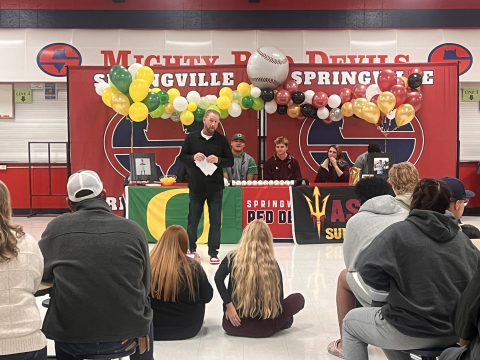Junior and Easton sign letters of intent